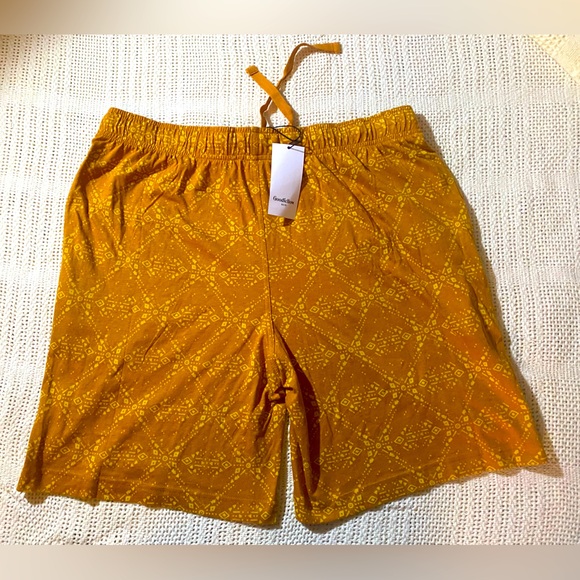 Men's 9" Sedona Printed Knit Pajama Shorts - Goodfellow & Co Orange Size L - Picture 1 of 2